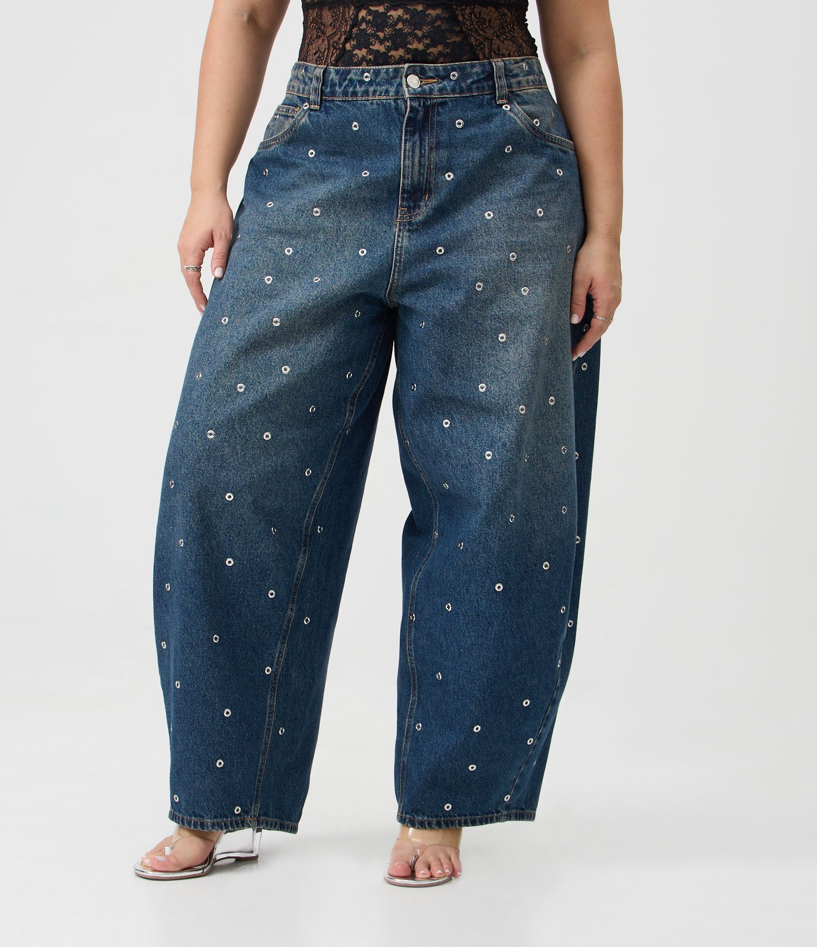 Calça Barrel em Jeans com Ilhoses Curve & Plus Size Azul 2