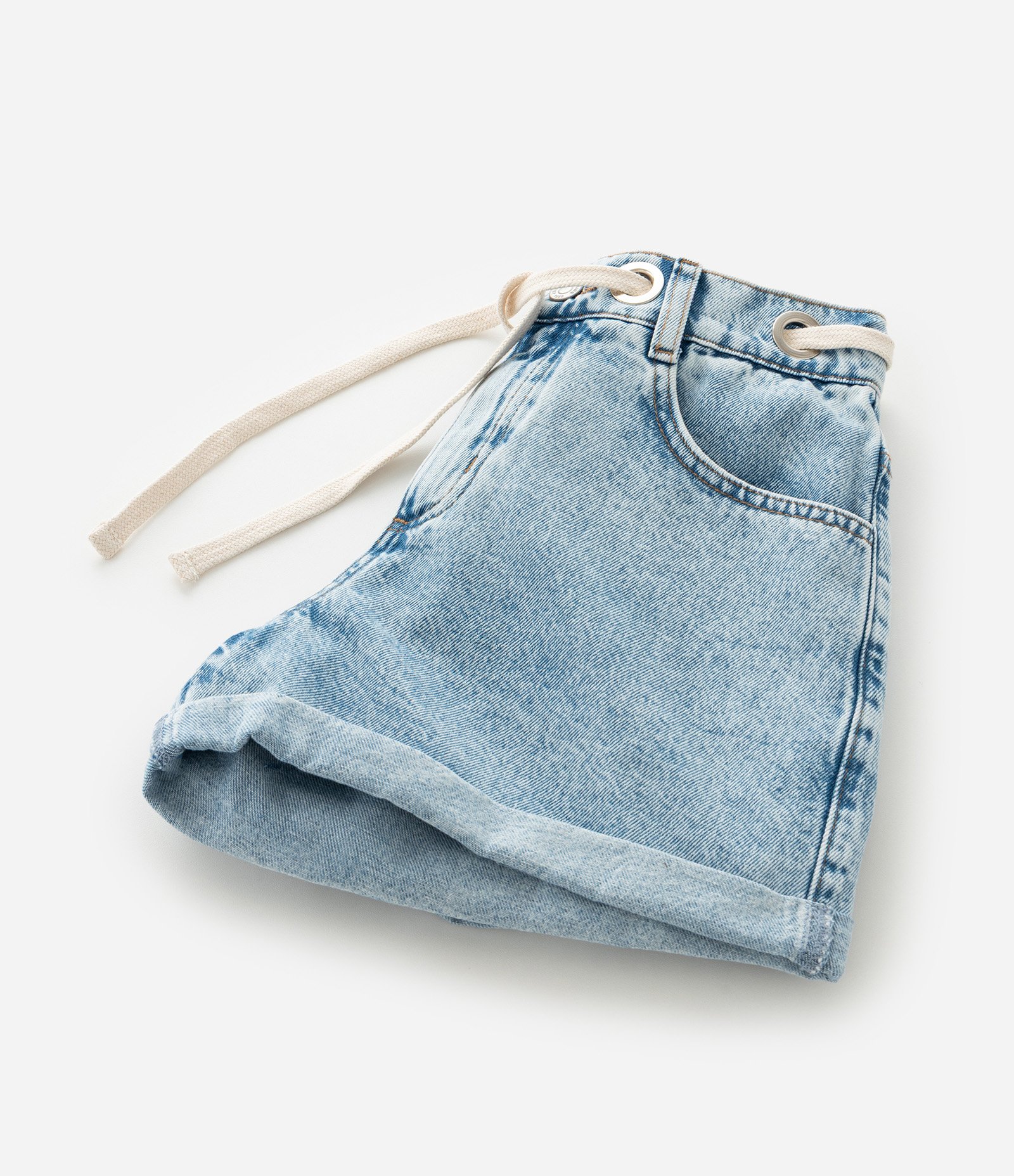 Bermuda Infantil Jeans com Barra Dobrada – Tam 5 a 14 Anos Azul Claro 5
