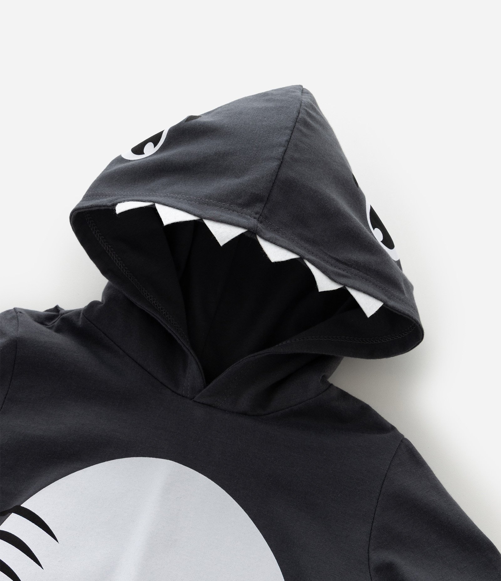 Camiseta Infantil com Estampa e Detalhes Aplicado de Tubarão – Tam 1 a 6 Anos Cinza Chumbo 6
