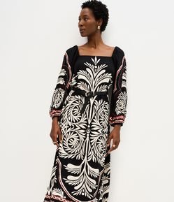 Vestido Evasê  em Viscose com Estampa Abstrata