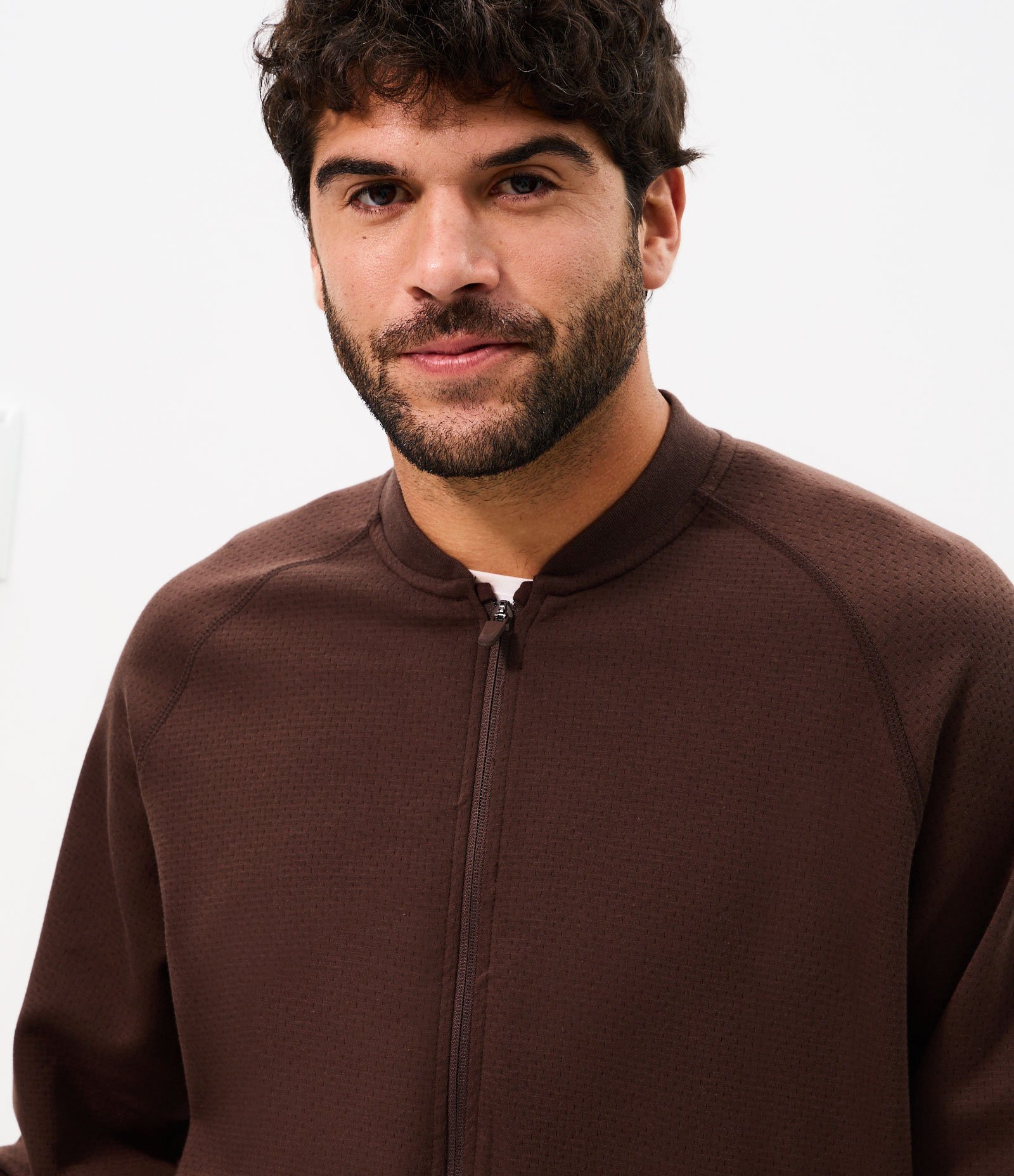 Casaco Comfort Fleece Bomber com Zíper Marrom 3