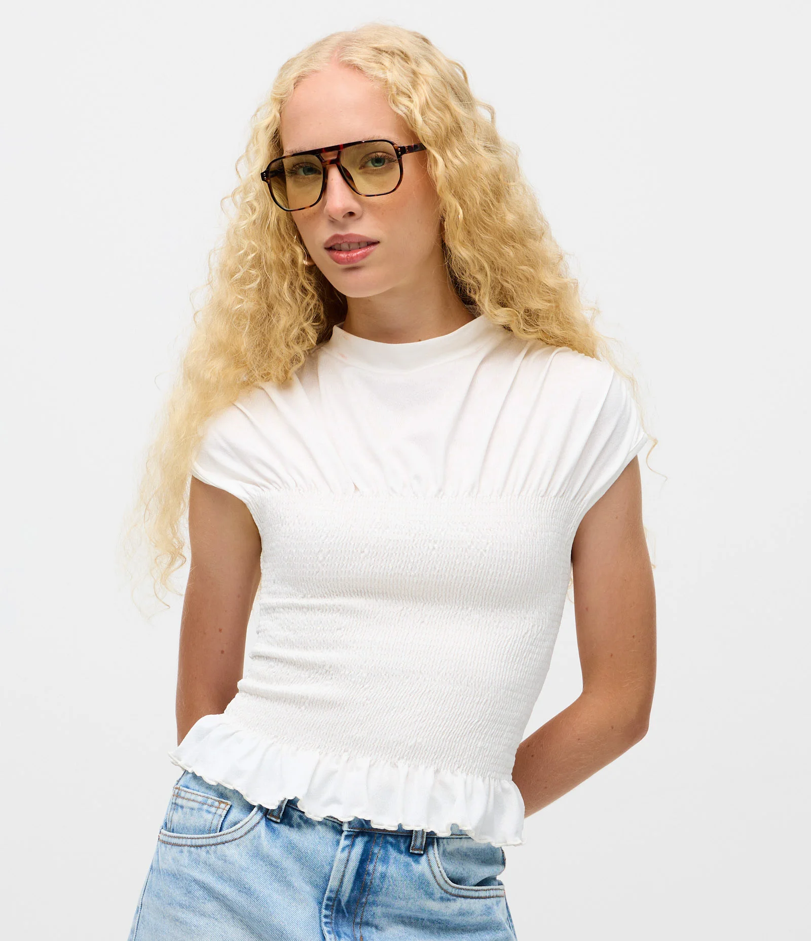 Blusa Sem Manga em Crepe com Golinha Alta Branco 1