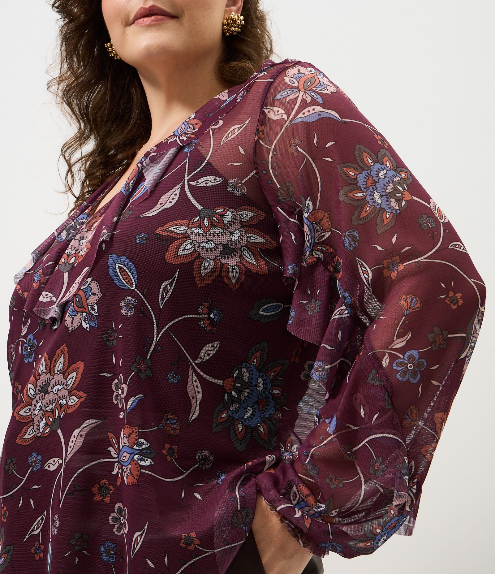 Blusa Tule Floral Manga Longa Curve & Plus Size Marrom 5