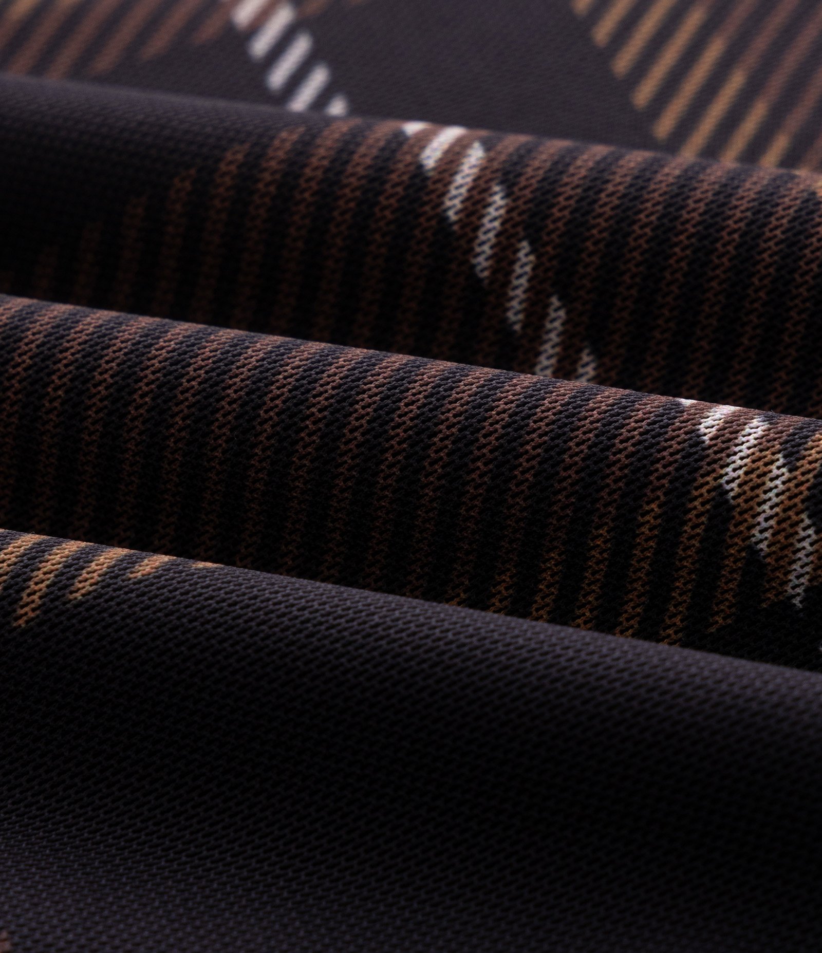 Saia Mini em Tule Xadrez com Franzido Curve & Plus Size Xadrez 3