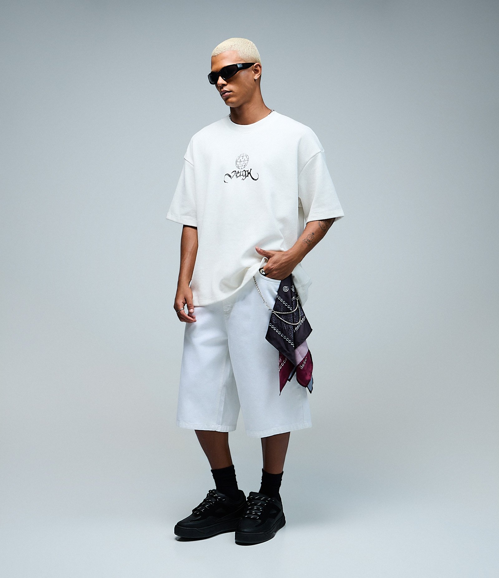 Camiseta Oversized em Algodão Texturizada com Estampa Frente e Costas Veigh Branco 5