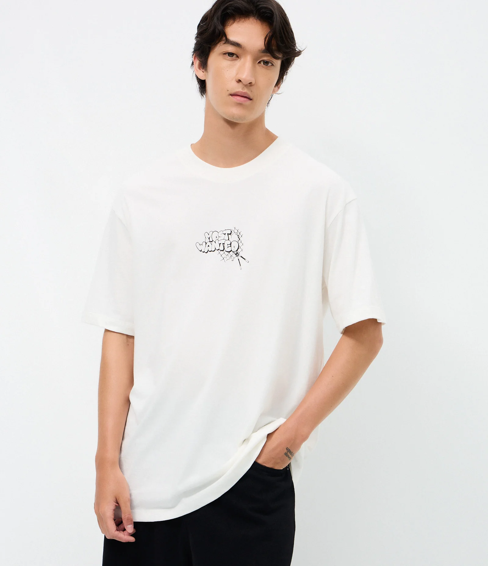 Camiseta Relaxed Manga Curta em Algodão Irmão Metralha Branco 2