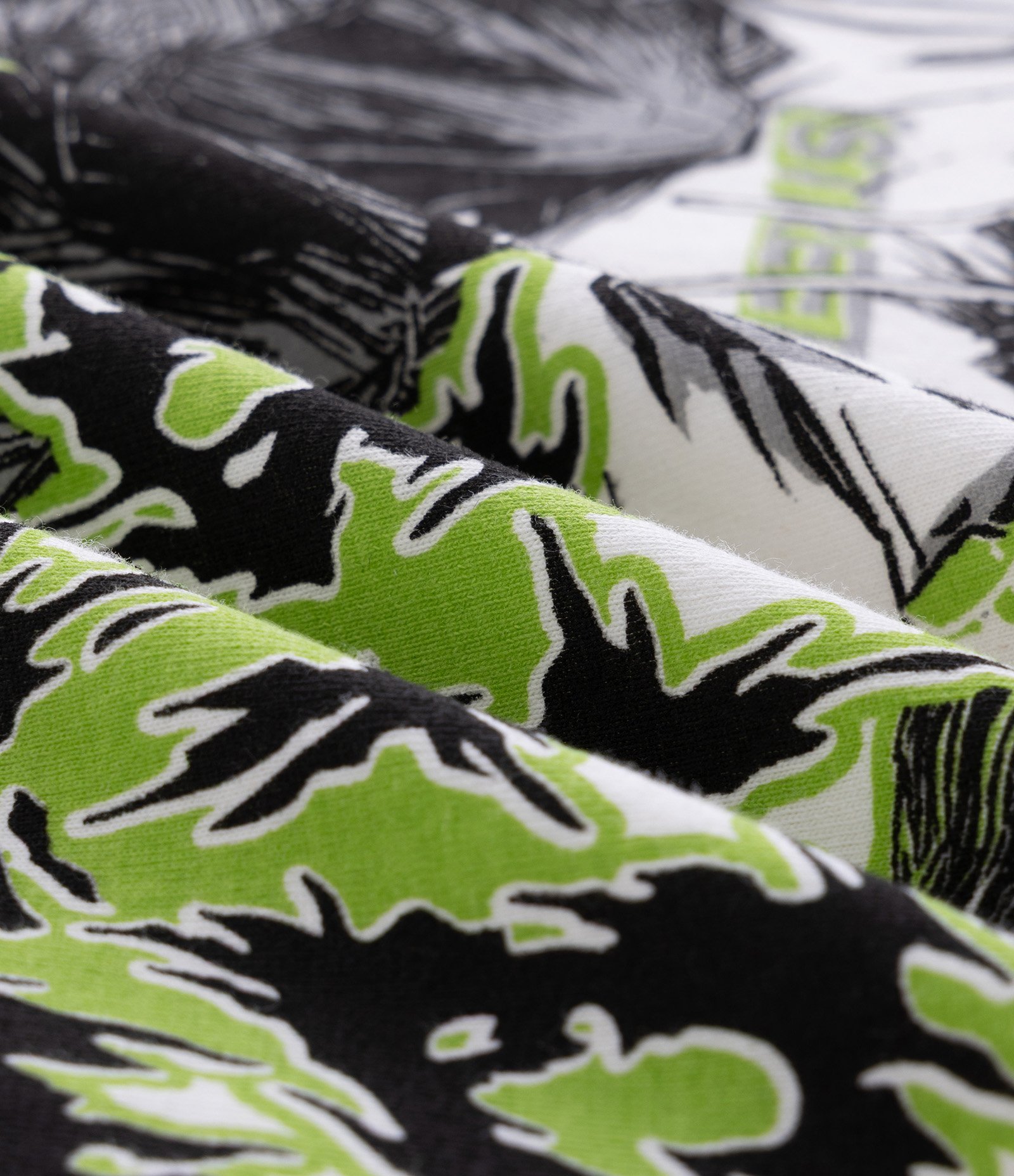 Camiseta Manga Curta com Estampa Bad Habits Branco 7