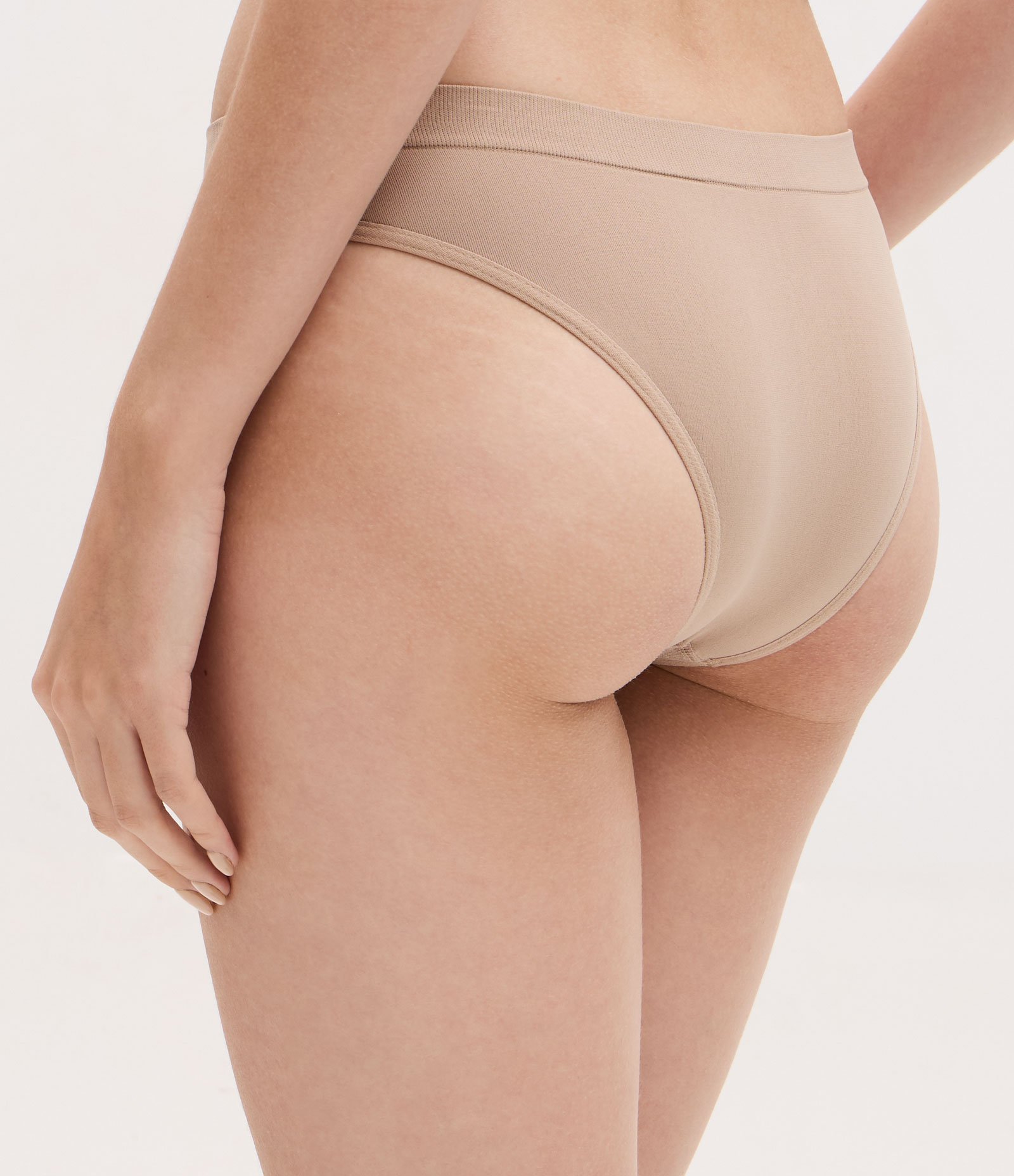 Kit 02 Calcinhas Biquíni em Seamless Trifil Preto/Marrom 5