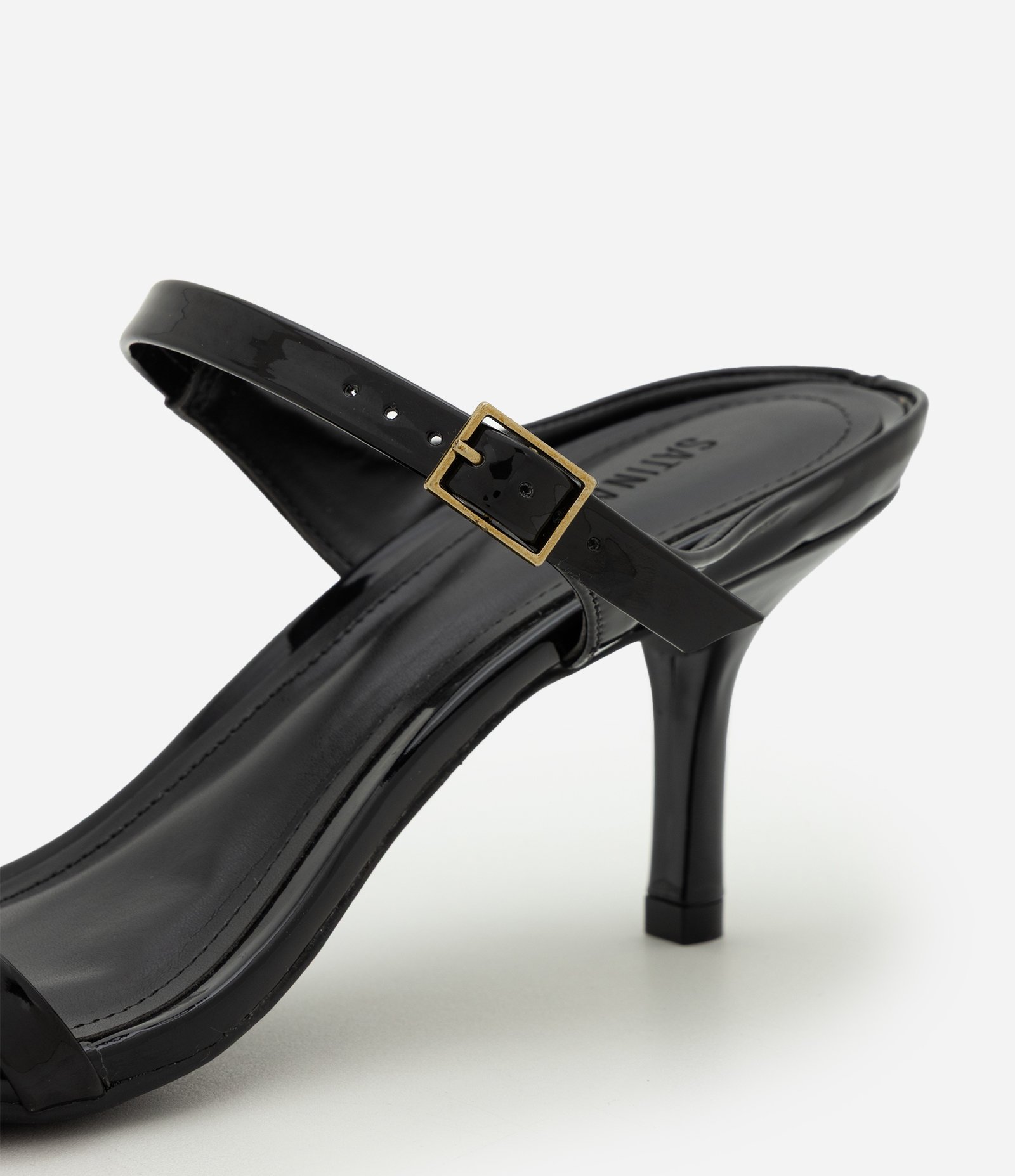 Sandália Mule em PU com Tiras e Salto Médio Preto 4