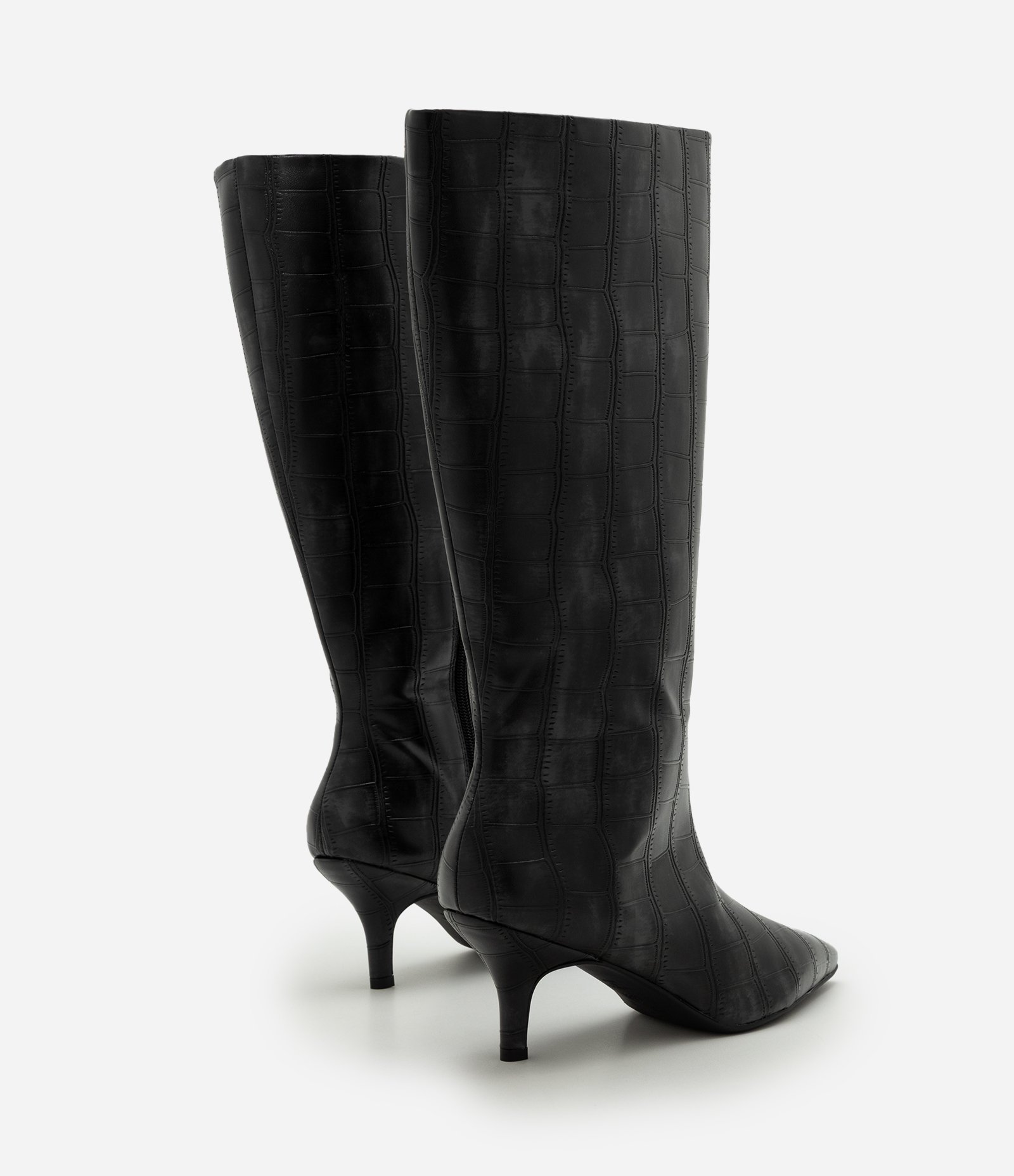 Bota Cano Longo em PU com Textura Croco Preto 3