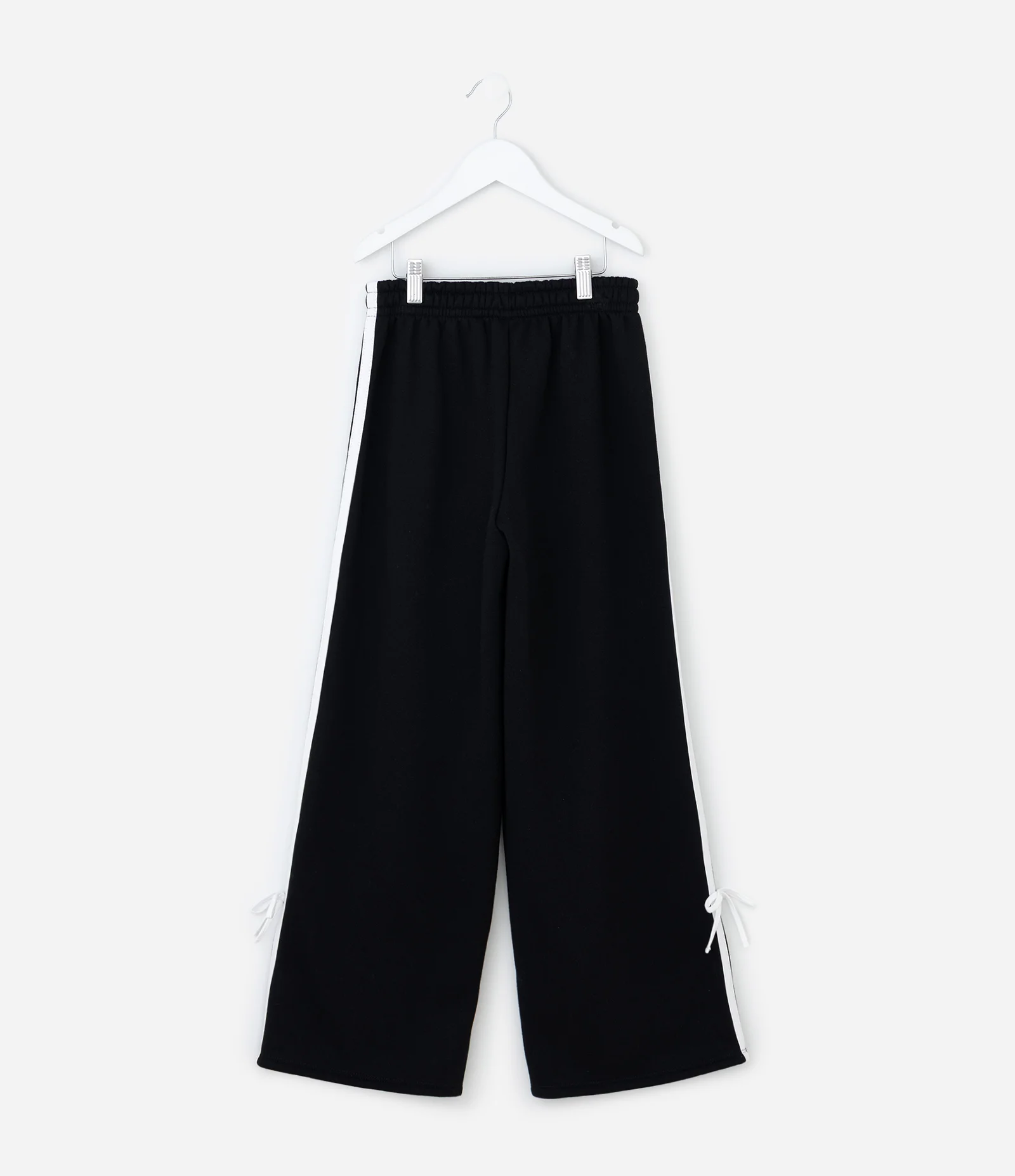 Calça Infantil Flare com Listra Lateral – Tam 5 a 14 Anos Preto 2
