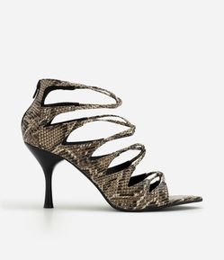 Sandália em PU com Tiras Entrelaçadas e Estampa Animal Print