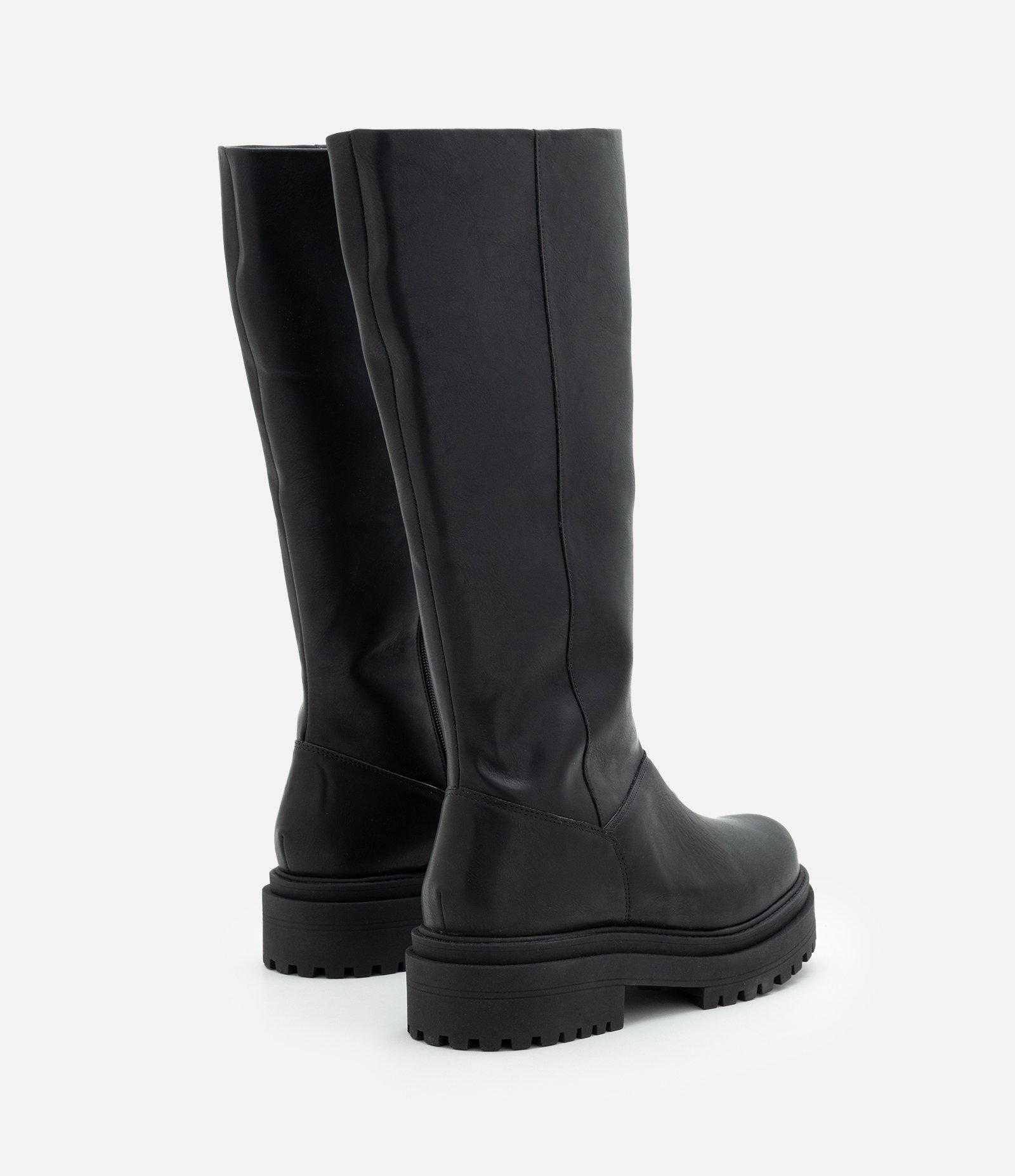 Bota Cano Alto em PU com Sola Tratorada Preto 5