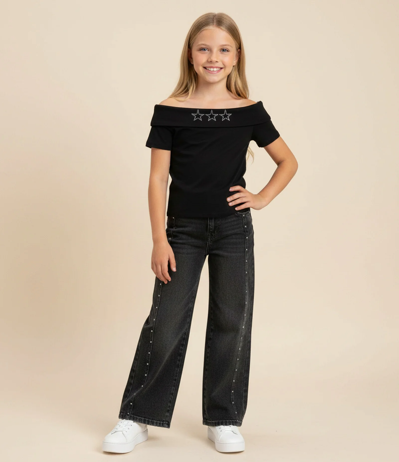 Calça Jeans Preta com Tachas Laterais - Tam 5 aos 16 Anos Preto 1
