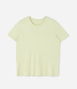 Camiseta Esportiva com Tecnologia Dry Curve & Plus Size