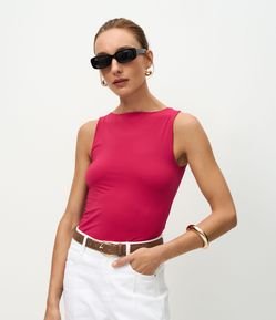 Blusa Regata com Gola Halter em Poliamida