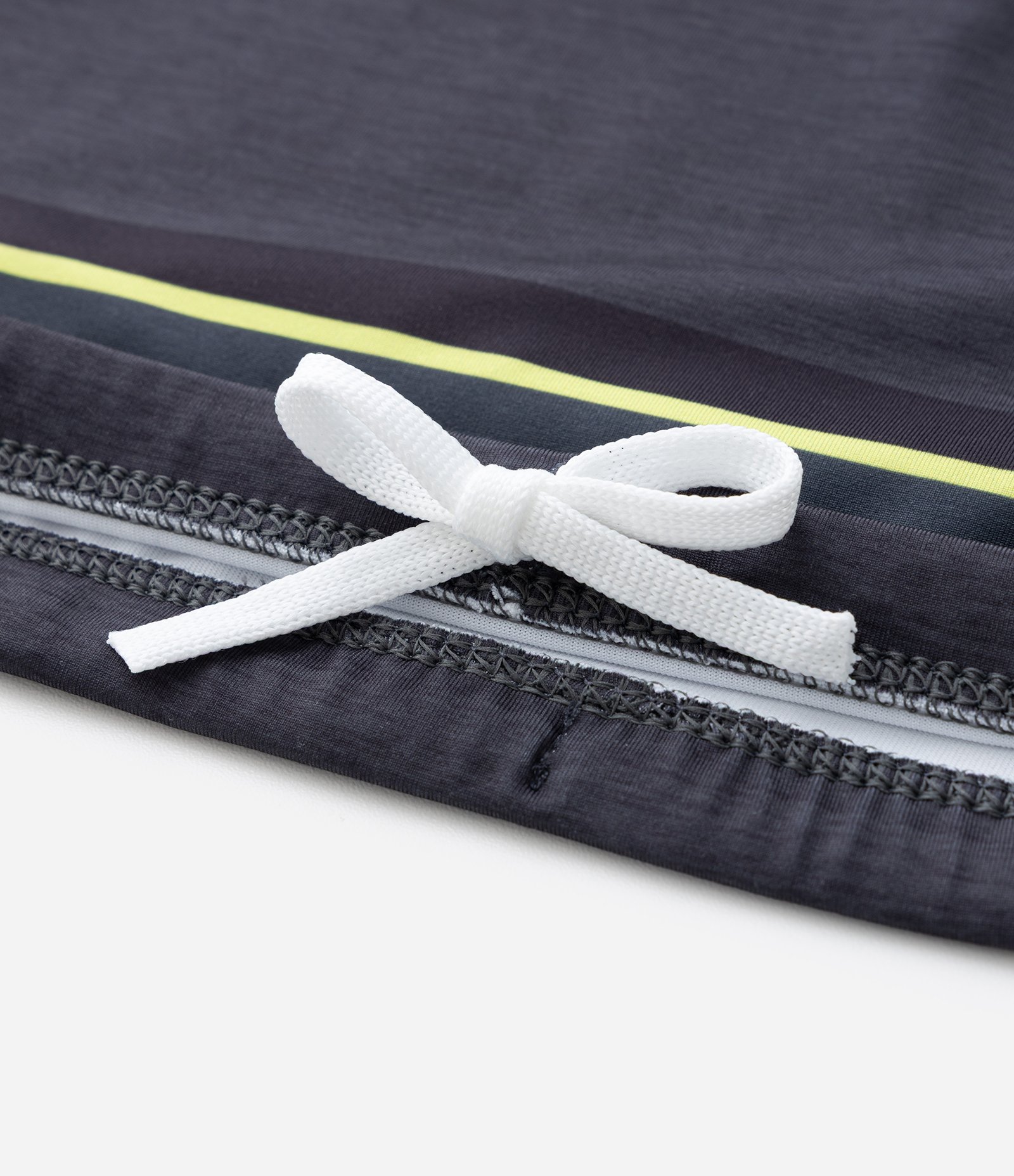 Sunga Infantil com Listras Neon e Coqueiro – Tam 5 a 14 Preto 4