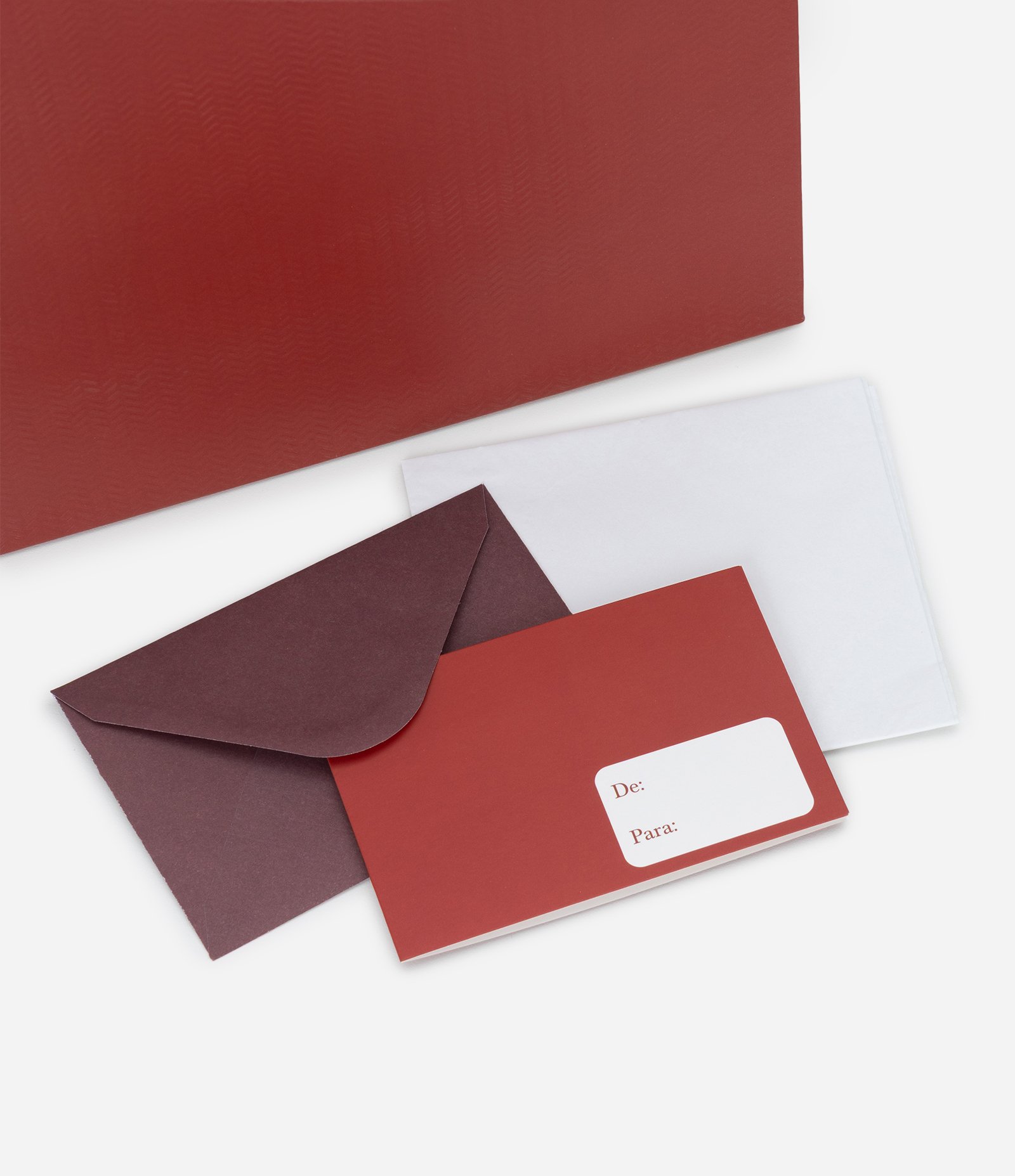 Embalagem de Presente Pequena com Envelope Vermelho 4