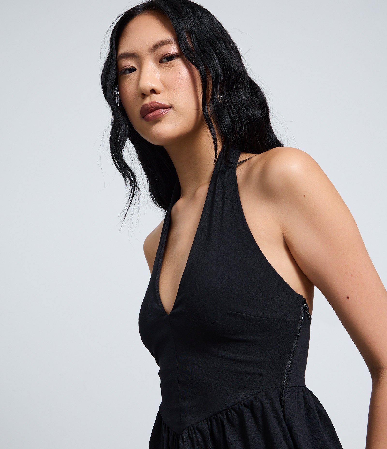 Top Peplum Frente Único Corsetado em Bengaline Preto 3