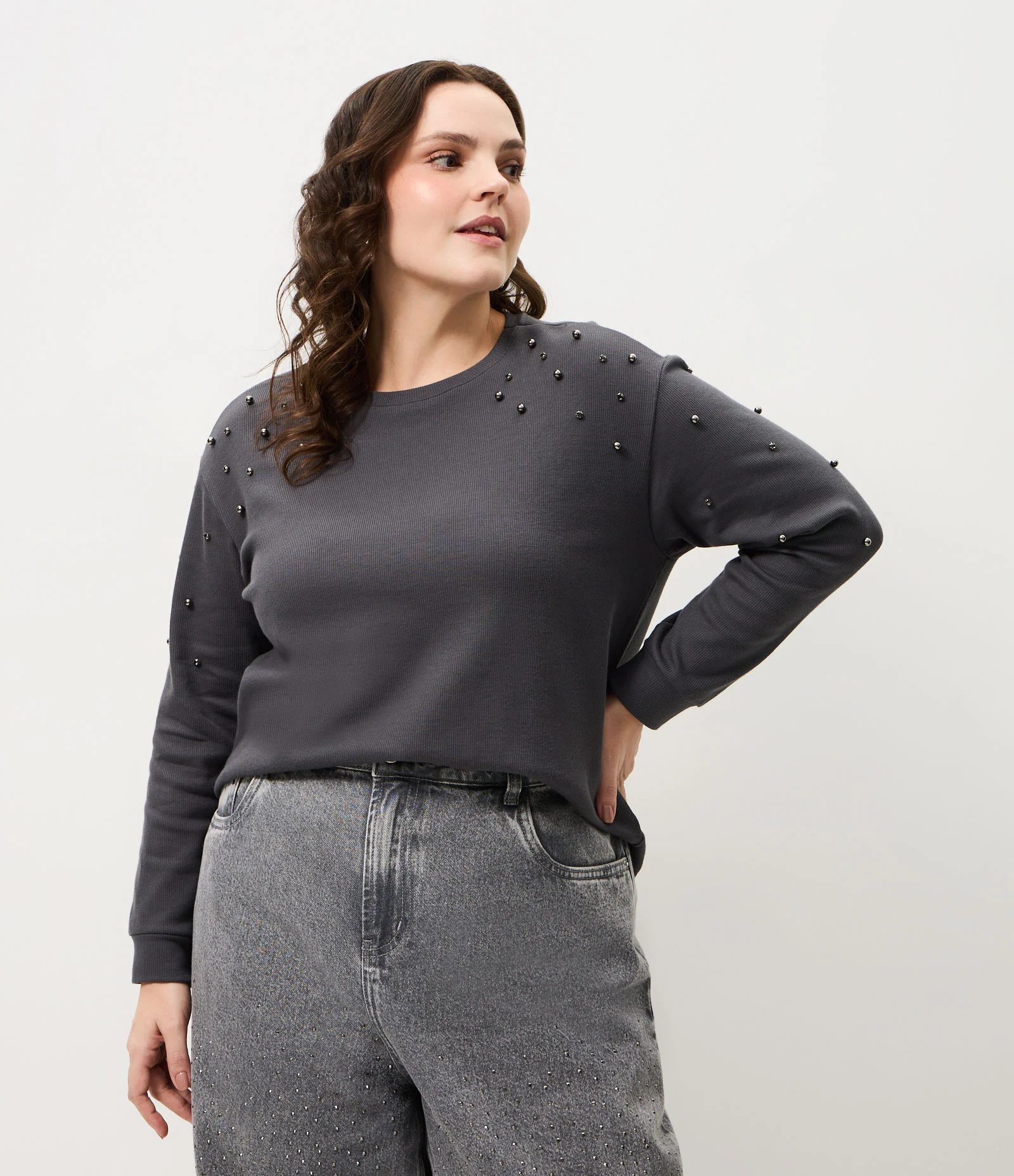 Blusa Manga Longa em Ribana com Miniesferas Curve & Plus Size Cinza 1