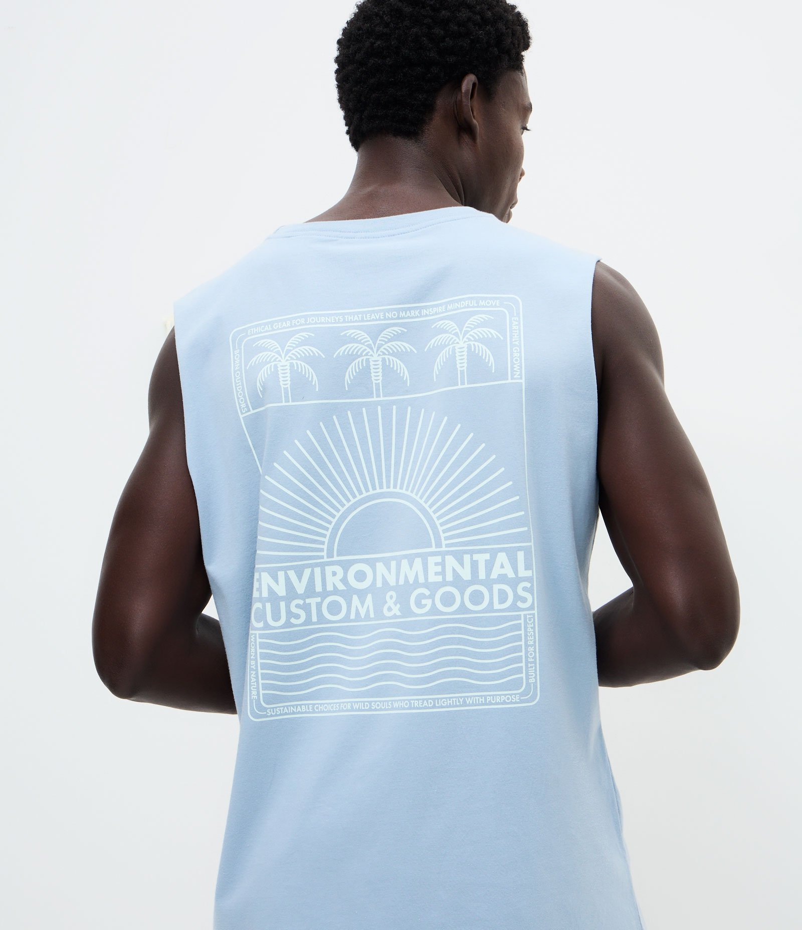 Regata Comfort com Estampa Coqueiro e Sol Azul 4