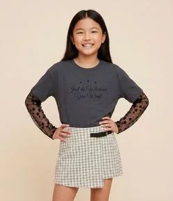 Camiseta Infantil com Lettering e Manga Renda – Tam 5 a 14 Anos
