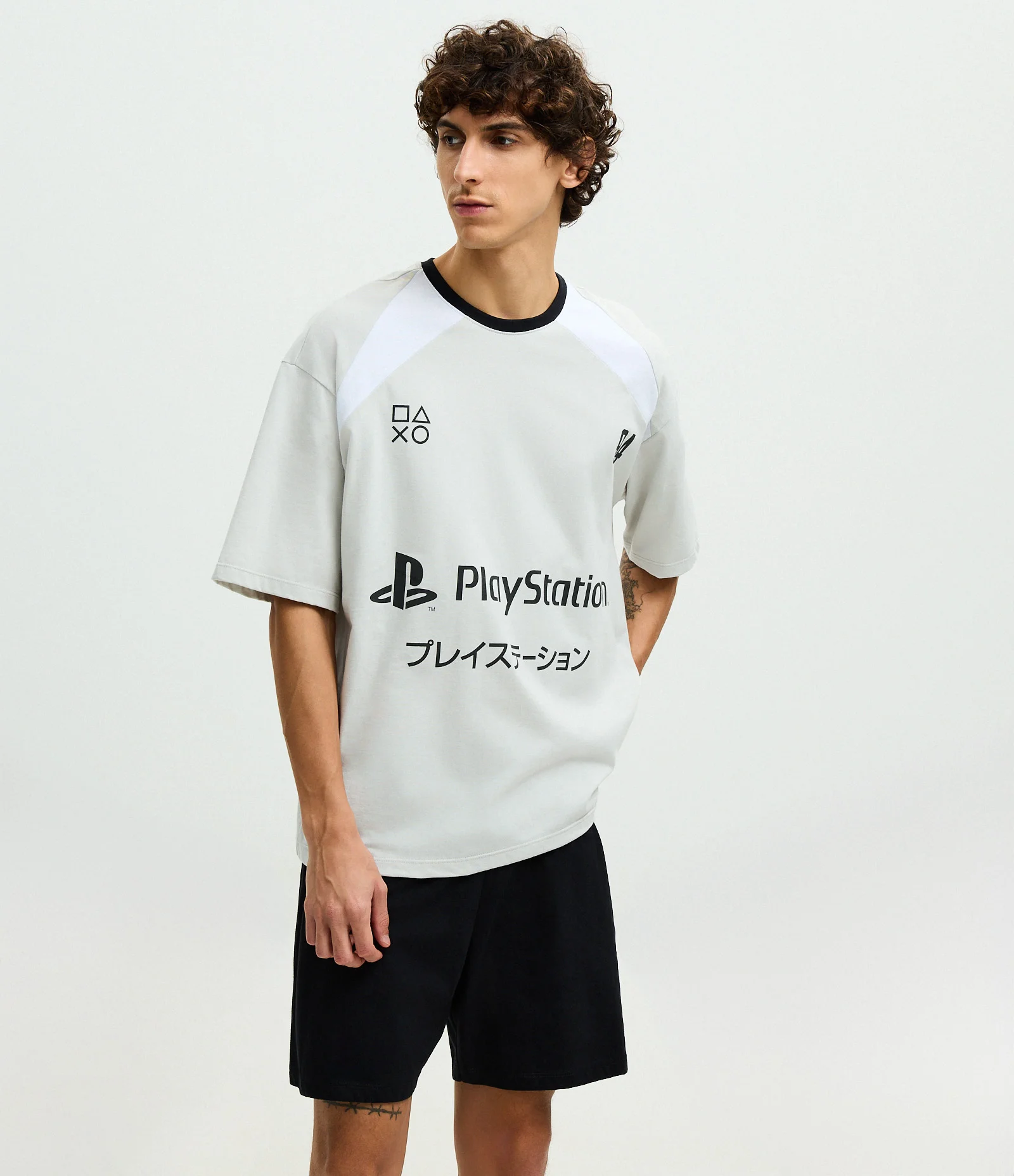 Pijama Curto Masculino PlayStation Boxy Fit Cinza 4