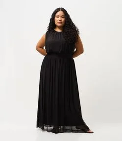 Vestido Longo em Tule Curve & Plus Size
