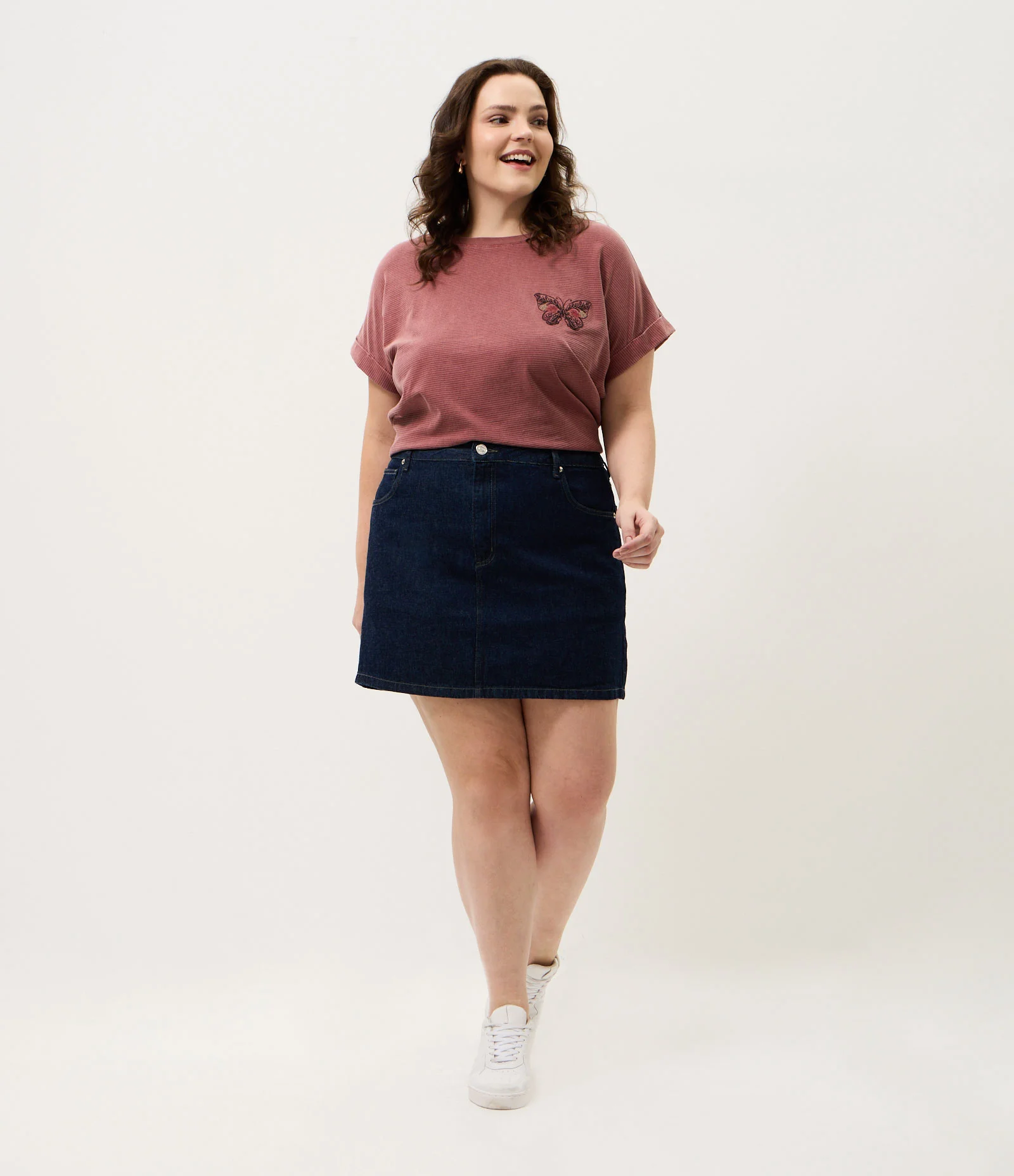 Blusa Manga Curta Fio Tinto com Bordado Floral Curve & Plus Size Marrom 2