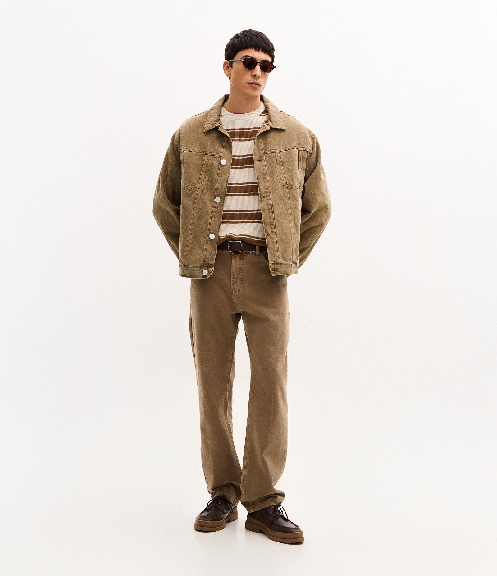 Jaqueta Pesada em Sarja com Tingimento Cationizado Marrom 3