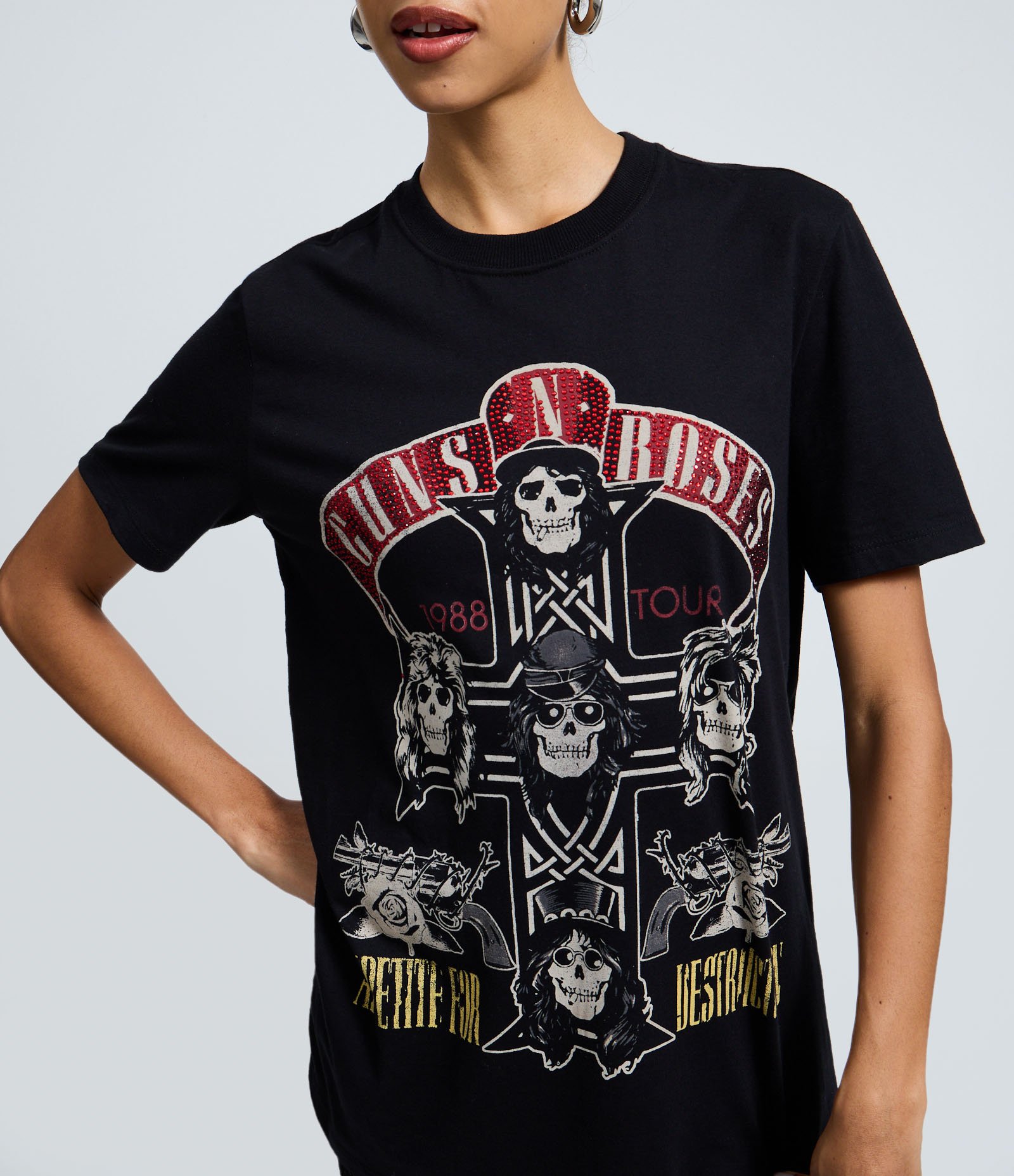 Camiseta Manga Curta com Estampa Guns N' Roses e Strass Preto 3