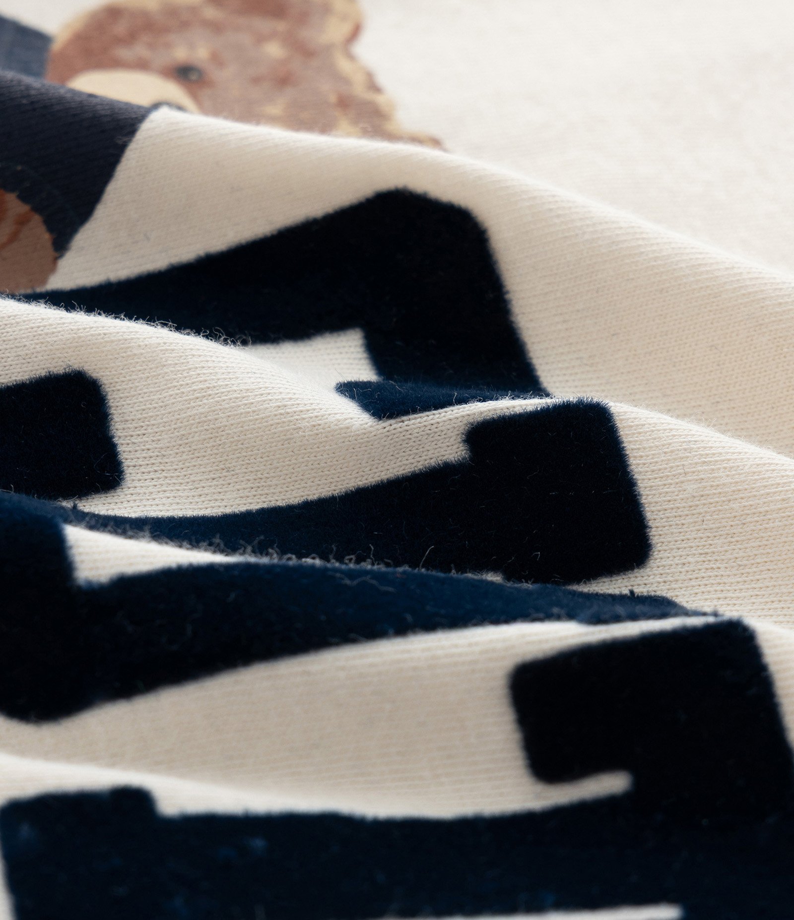 Camiseta Infantil com Lettering Urso – Tam 7 a 16 Anos Off White 4