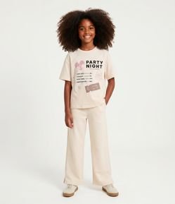 Camiseta Infantil Oversized com Lettering Party Night – Tam 7 a 14 Anos