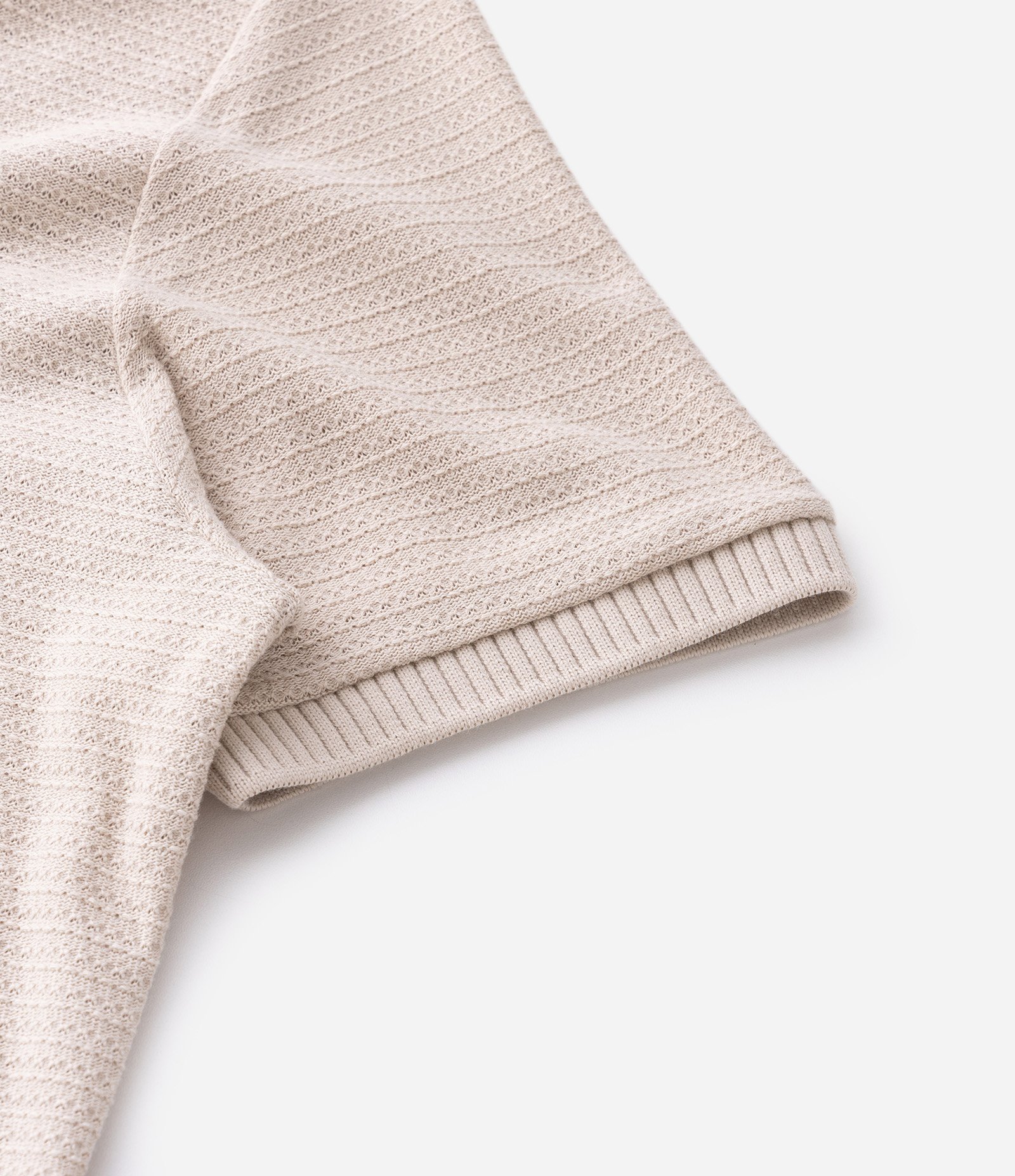 Camisa Polo Regular em Jacquard Texturizada Bege 8