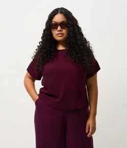Blusa Básica em Viscose Manga Curta Curve & Plus Size