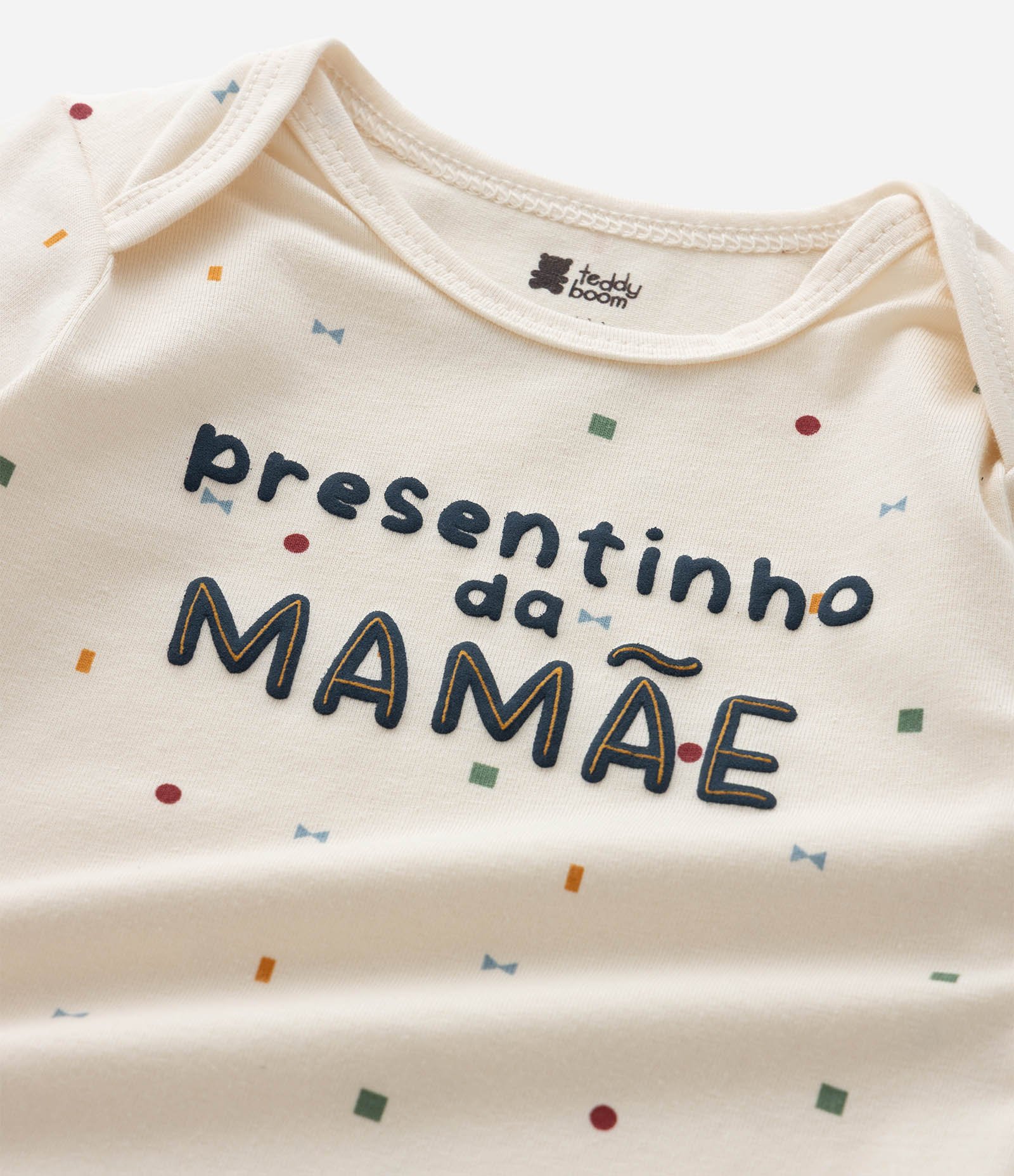 Body Infantil com Lettering Presentinho da Mamãe – Tam RN a 18 Meses Bege Claro 6