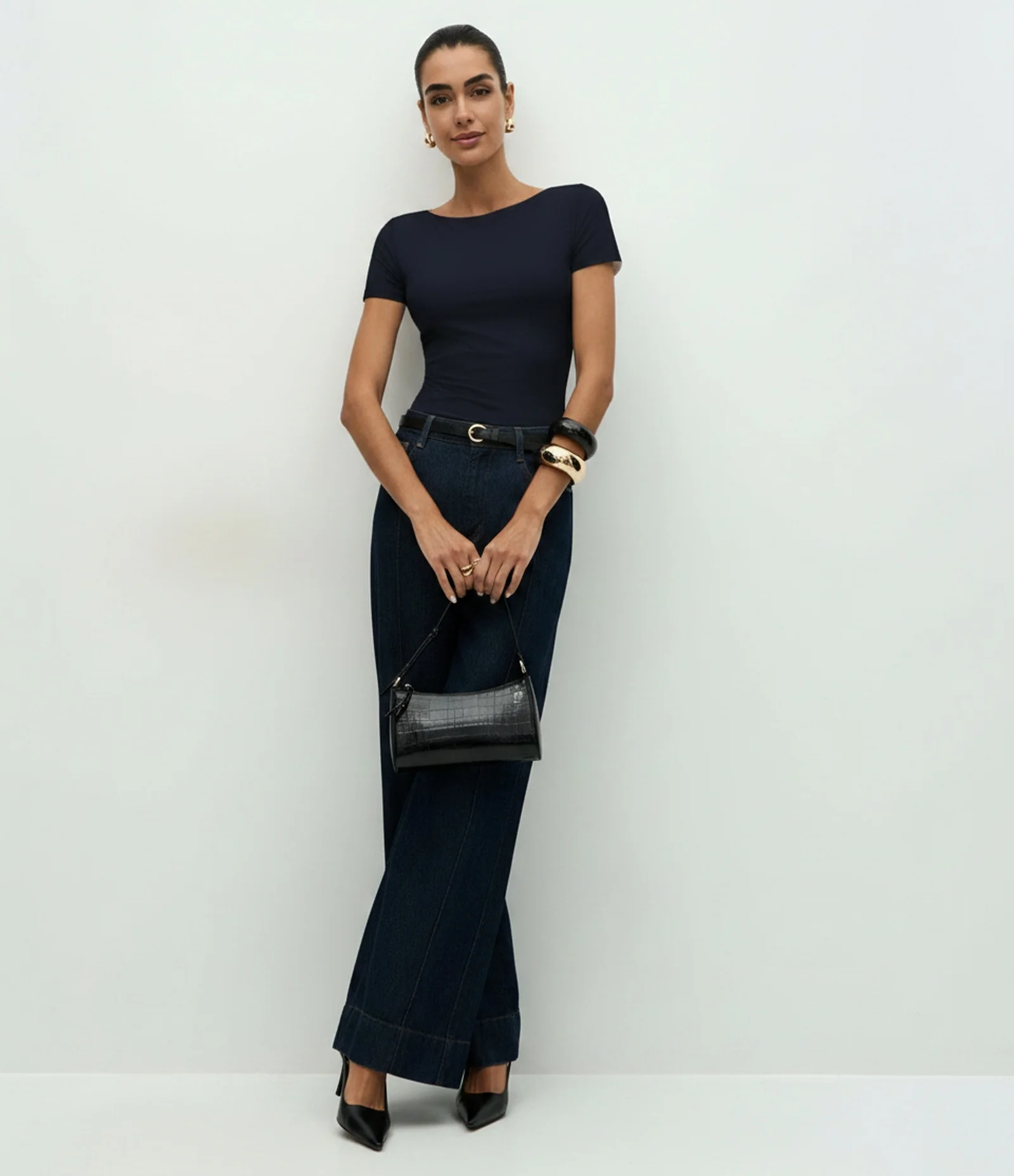 Blusa Regular em Poliamida com Gola Canoa Preto 1