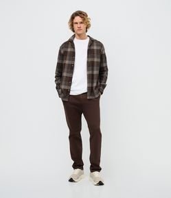 Calça Slim em Sarja Lavada