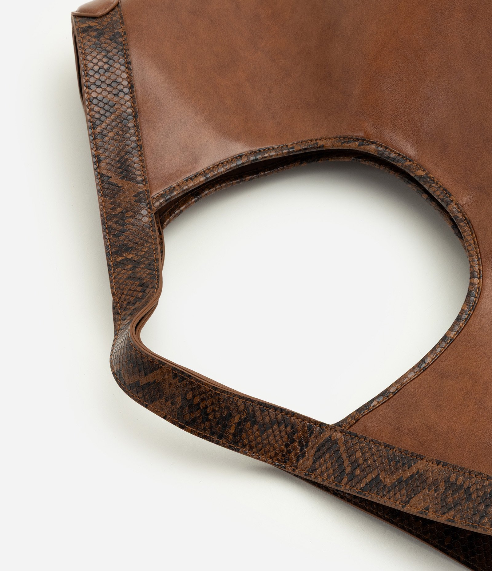Bolsa Shopper Grande em PU com Alça Estampada Marrom 3