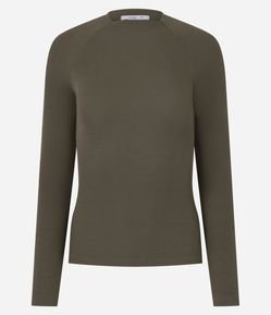 Blusa Básica em Viscose com Gola Alta e Cava Raglan
