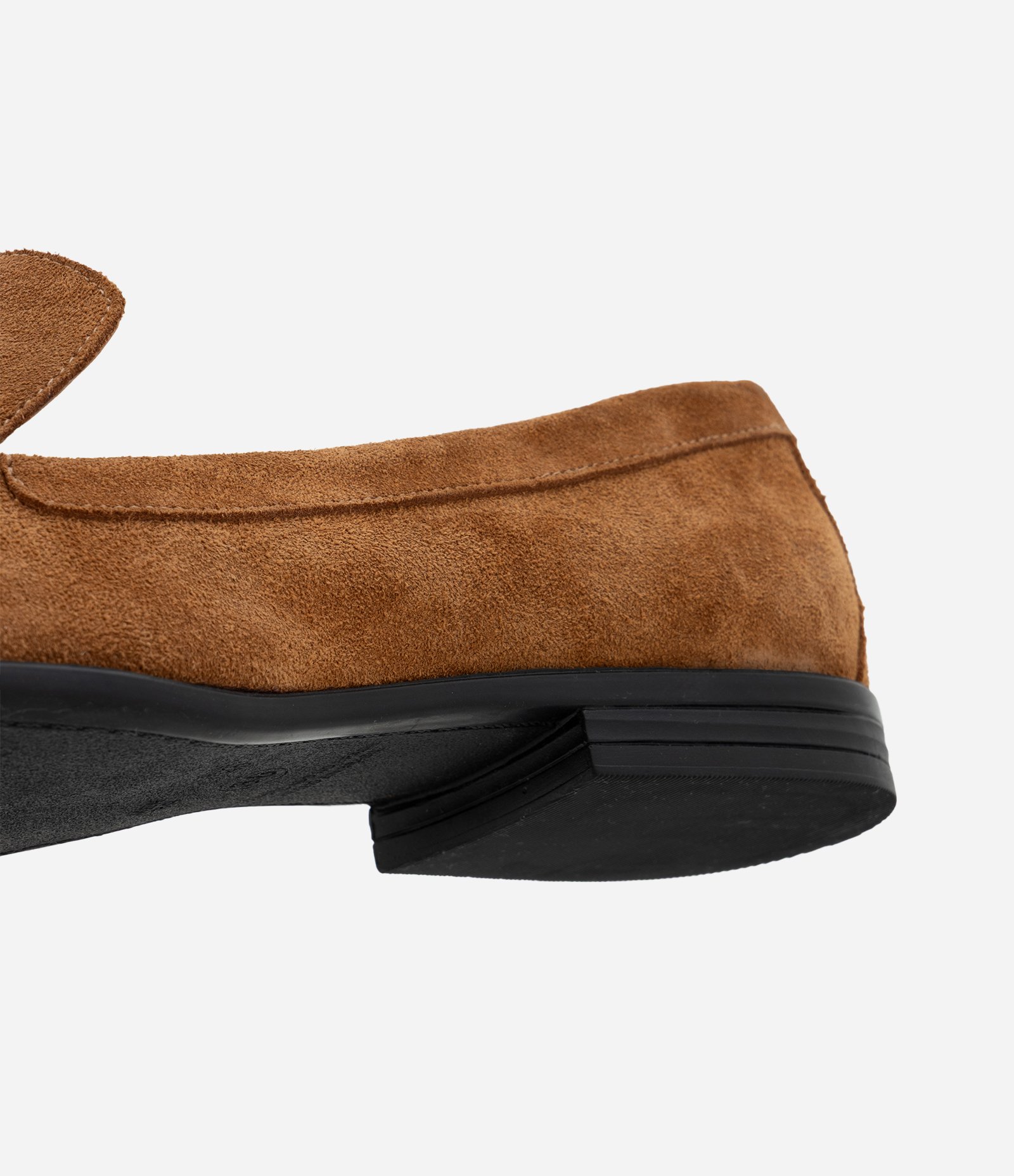 Sapato Mocassim em Camurça com Franja Marrom Médio 3