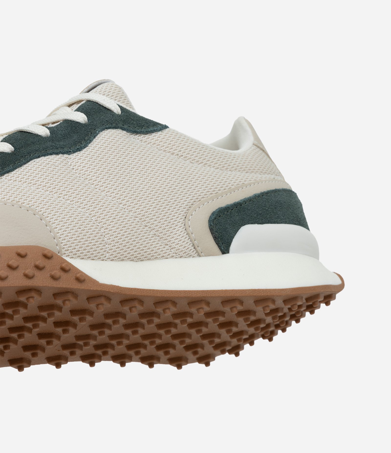 Tênis Jogging em Material Sintético com Textura Branco 3