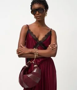 Blusa em Piquet com Renda Delicada Aplicada