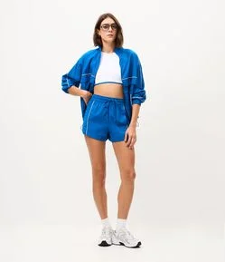 Bermuda Runner Esportiva com Frisos Contrastante