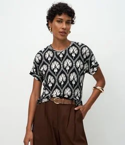 Blusa Manga Curta em Viscolycra com Estampa