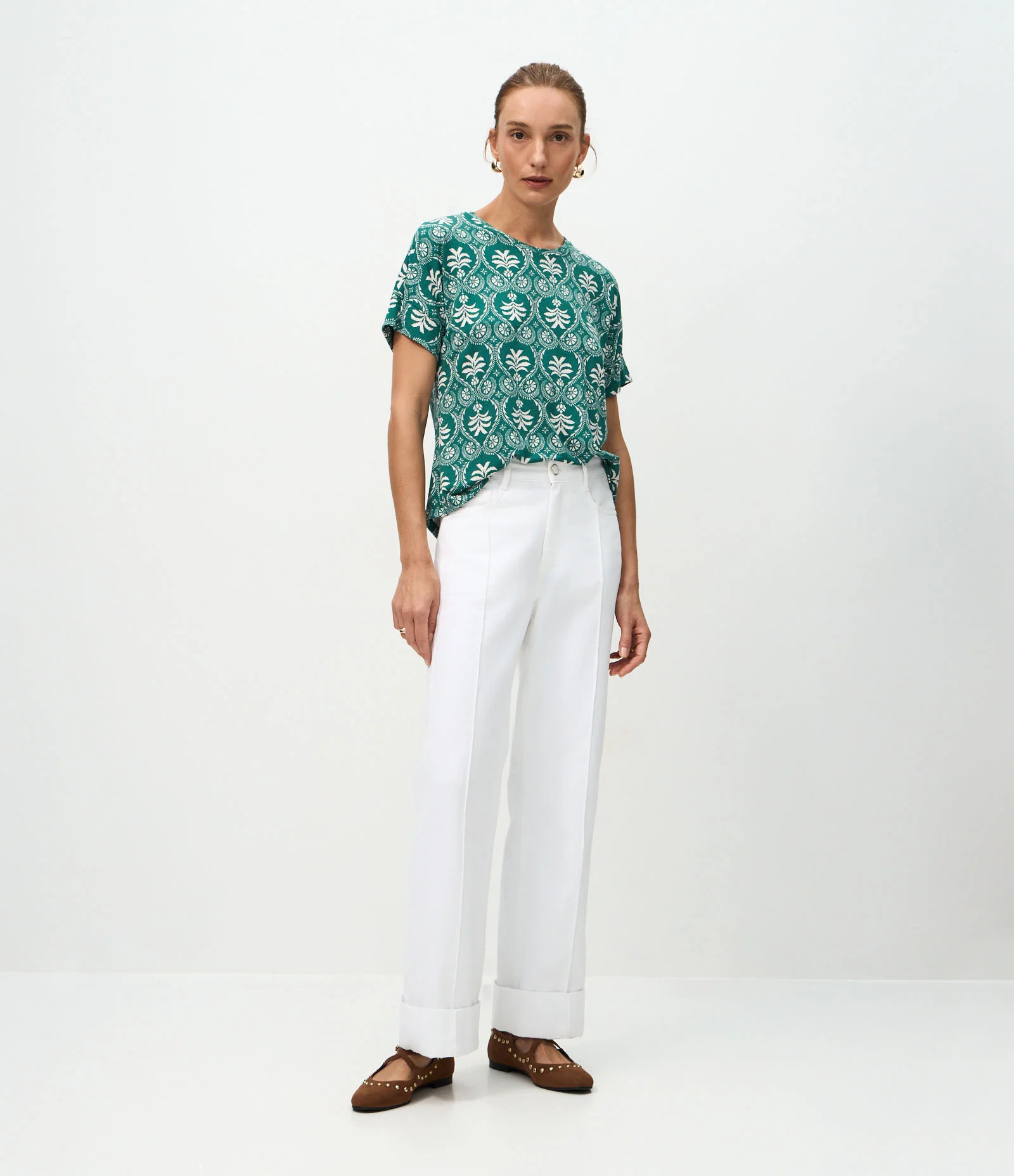 Blusa Reta em Viscolycra com Estampa Abstrata Verde 2