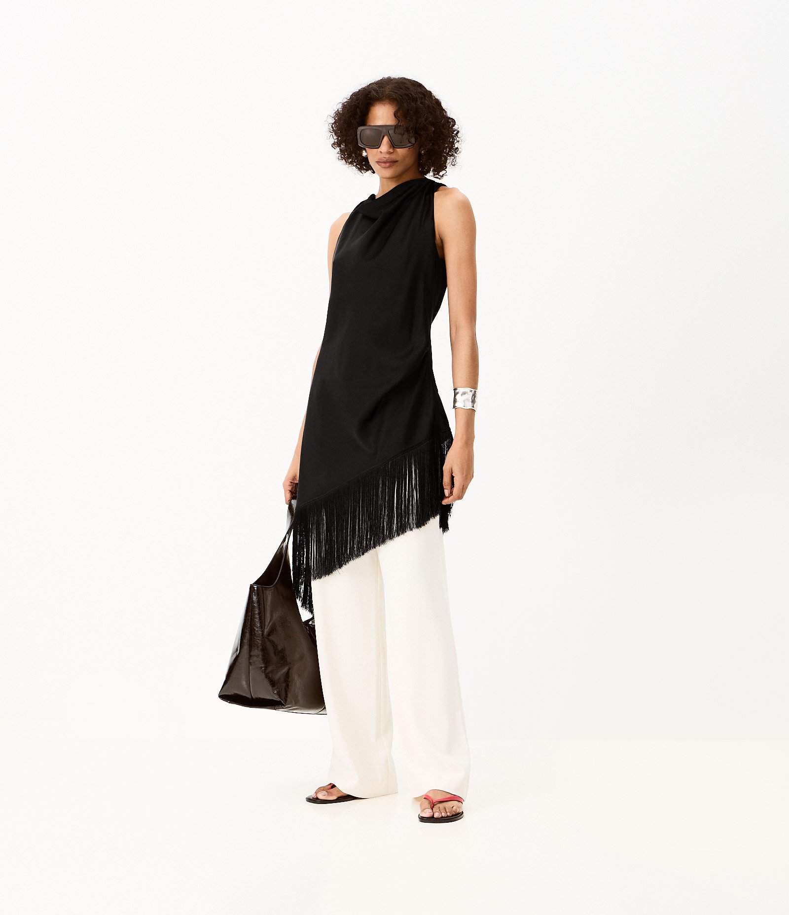 Calça Wide Leg Alfaiatada com Passantes no Cós Bege 1