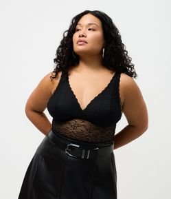 Body em Renda com Decote V Curve & Plus Size