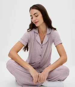 Pijama Americano Listrado com Manga Curta