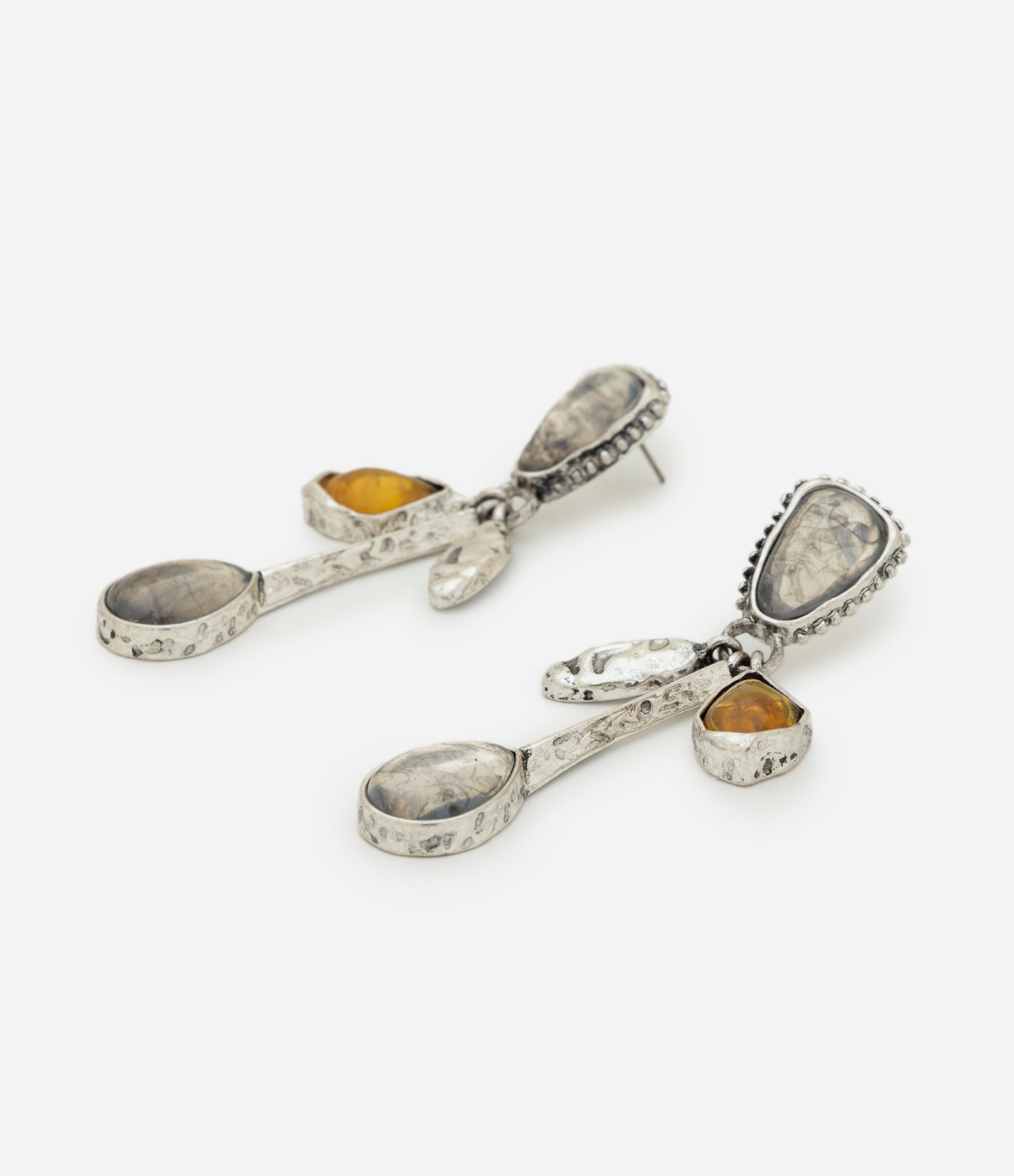 Brinco Médio Alongado com Gotas Resinadas Multicores 2